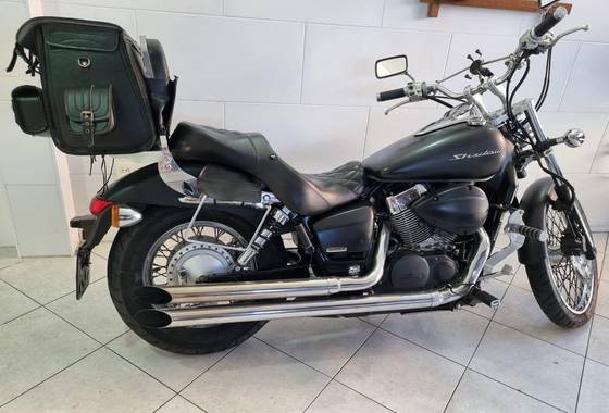 HONDA SHADOW 750 